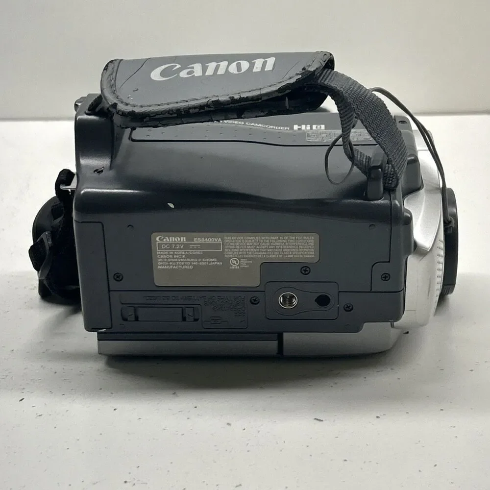 Canon Camcorder ES8400V Untested/No‎ Battery/as Is
